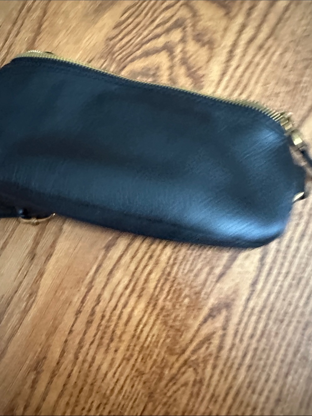 HOBO Black Leather Crossbody Belt Bag with Gold Hardware - Picture 4 of 4